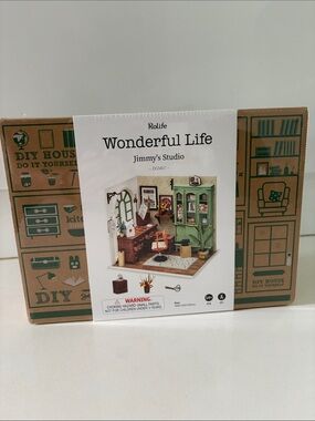 New in Package Rolife Wonderful Life Jimmy's Studio DIY Miniature Kit